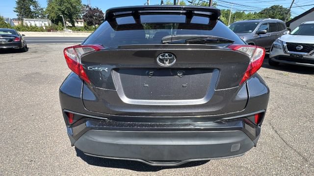 Used 2021 Toyota C-HR LE FWD image 6