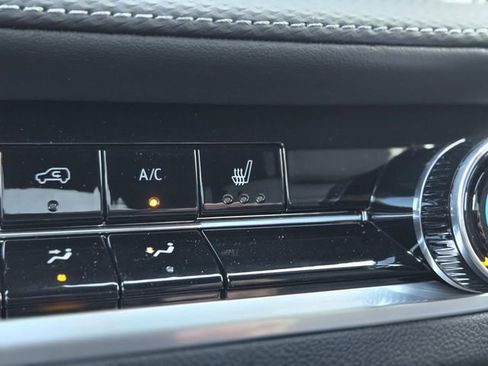 New 2026 Chevrolet Equinox LT w/ LPO, Floor Liner Package image 21