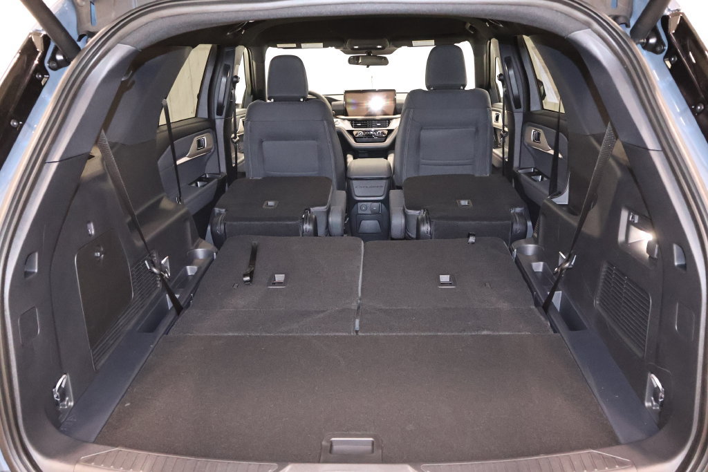 New 2027 Ford Explorer Active AWD/4WD image 27