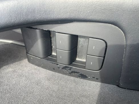 Used 2022 Tesla Model 3 Performance image 7