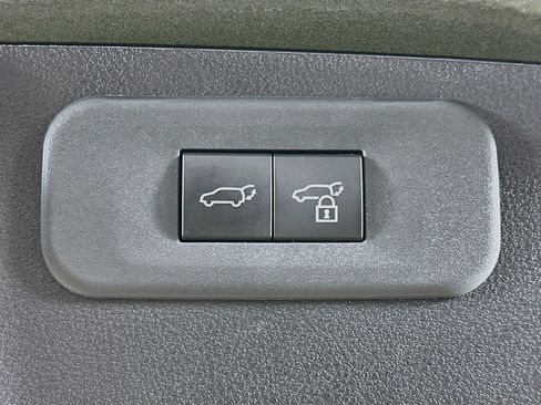 Used 2025 Lexus NX 250 FWD w/ Premium Package image 30
