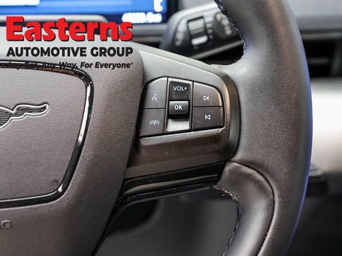 Used 2021 Ford Mustang Mach-E Select w/ Comfort/Technology Package AWD/4WD image 18