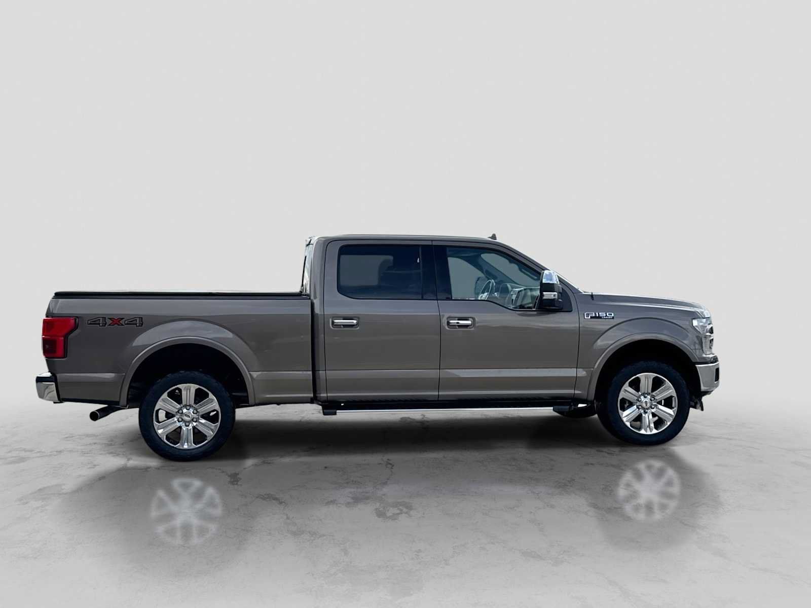 Used 2018 Ford F150 Lariat w/ Equipment Group 502A Luxury AWD/4WD image 6