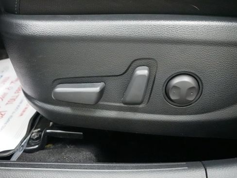 Used 2024 Kia Seltos SX w/ SX Sunroof Package AWD/4WD image 17