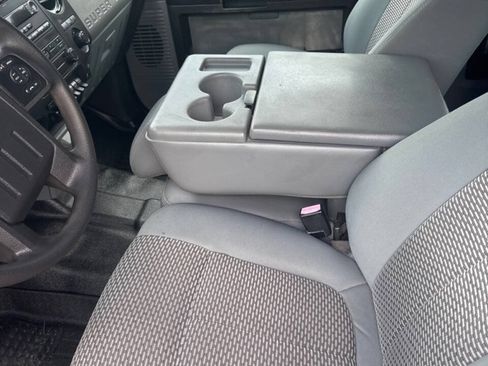 Used 2012 Ford F250 XL w/ PWR Equipment Group AWD/4WD image 8