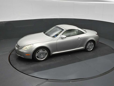 Used 2003 Lexus SC 430 Convertible RWD image 39