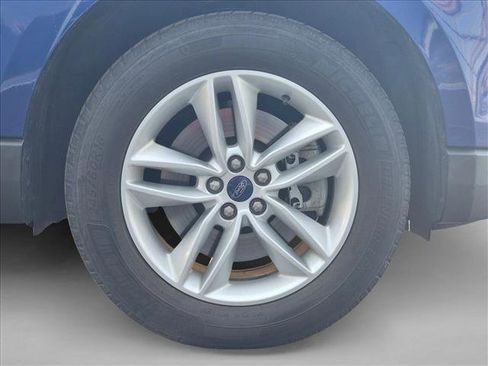 Used 2015 Ford Edge SEL w/ Equipment Group 201A image 21