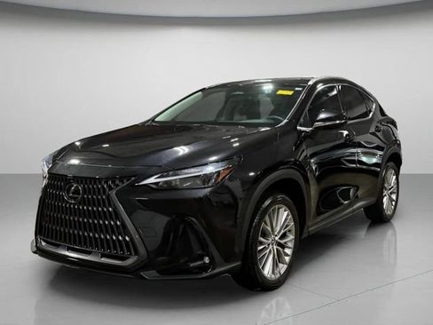 Certified 2025 Lexus NX 350 AWD w/ Premium Package image 8