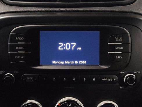 Used 2018 Kia Soul image 25