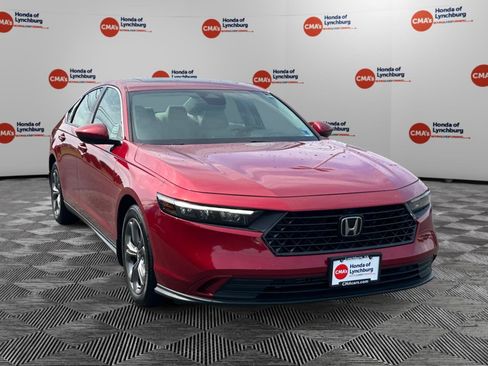 Certified 2024 Honda Accord EX image 7