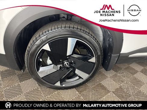 Certified 2025 Nissan Kicks SR image 26