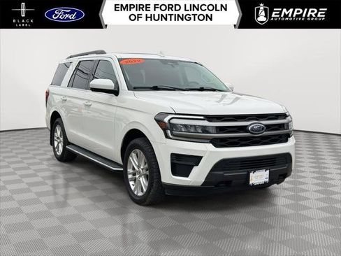 Used 2022 Ford Expedition XLT image 1