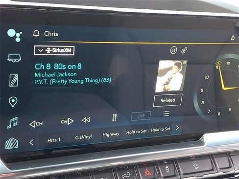 Used 2025 Chevrolet Silverado 2500 LTZ w/ LTZ Plus Package image 17