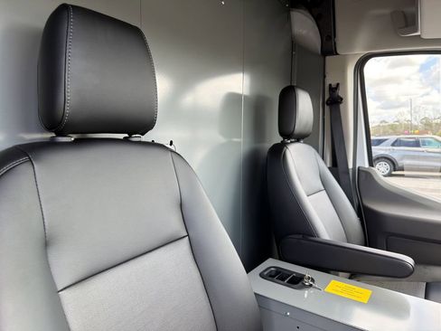 New 2026 Ford Transit 250 Base image 20