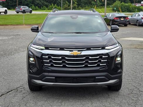 New 2026 Chevrolet Equinox LT w/ Convenience Package II AWD/4WD image 17