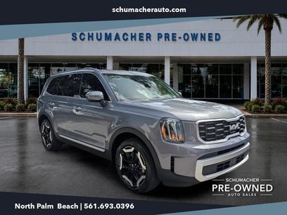 Used 2025 Kia Telluride S