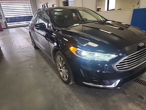 Used 2020 Ford Fusion SEL image 1