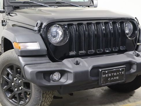 Used 2022 Jeep Wrangler Sport AWD/4WD image 35