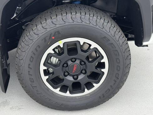 New 2026 Toyota Tacoma TRD Off-Road image 15
