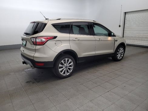 Used 2017 Ford Escape Titanium image 10
