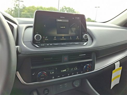 New 2026 Nissan Rogue SV w/ SV Premium Package image 7