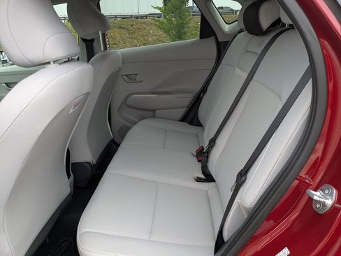 Used 2024 Hyundai Kona SEL FWD image 14