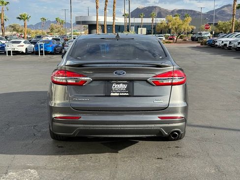 Used 2020 Ford Fusion SE w/ Equipment Group 151A FWD image 4