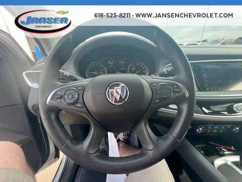 Used 2020 Buick Enclave Essence FWD image 12