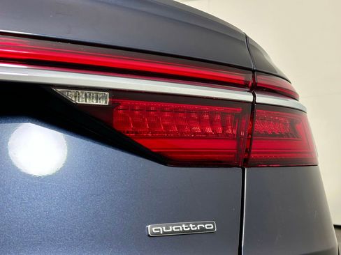 Used 2021 Audi A8 L 3.0T w/ Executive Plus Package AWD/4WD image 19