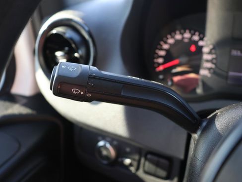 Used 2019 Mercedes-Benz Sprinter 2500 image 33