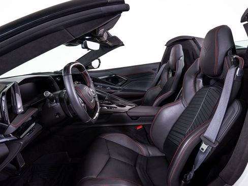 Used 2026 Chevrolet Corvette Z06 RWD image 23