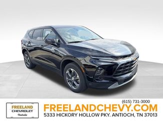 Used 2025 Chevrolet Blazer LT FWD video 1