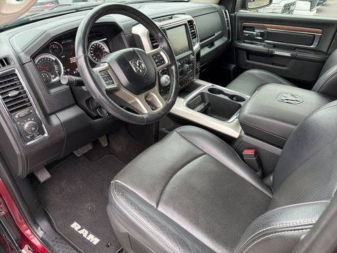 Used 2017 RAM 1500 Laramie w/ Convenience Group image 33