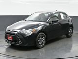 Used 2020 Toyota Yaris LE image 2