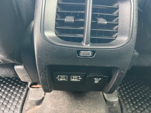 Used 2021 Jeep Cherokee Trailhawk w/ Trailer Tow Group AWD/4WD image 22
