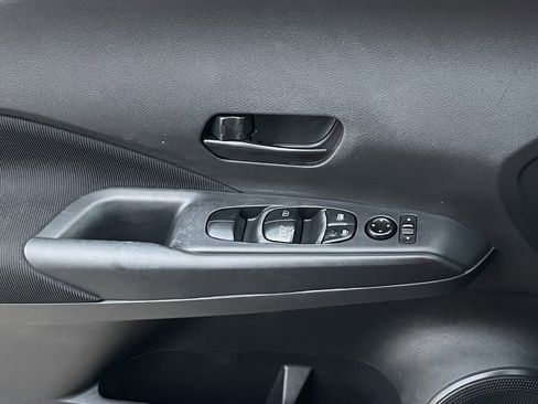 Used 2024 Nissan Kicks S image 20