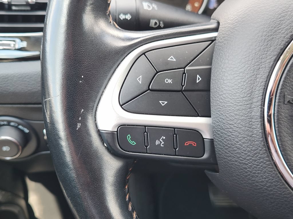 Used 2021 Jeep Compass Limited AWD/4WD image 30