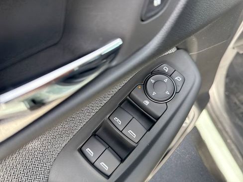 New 2026 Chevrolet TrailBlazer LT w/ Convenience Package image 13