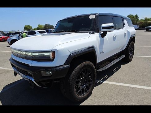 Used 2025 GMC Hummer EV 2X AWD/4WD image 1