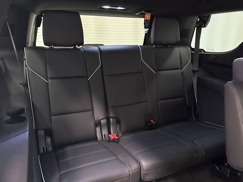 Used 2024 Cadillac Escalade Sport w/ LPO, ONYX Package image 24