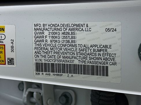 Used 2024 Honda Accord Sport image 12