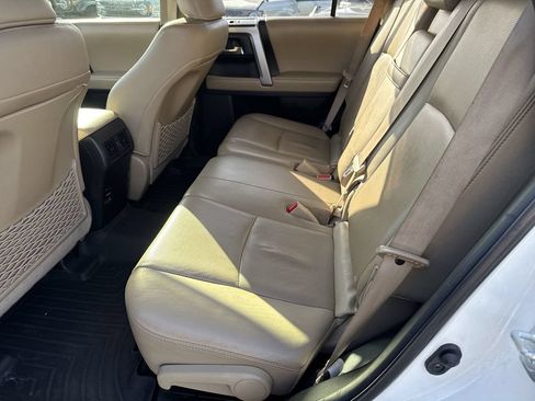 Used 2016 Toyota 4Runner Limited AWD/4WD image 26