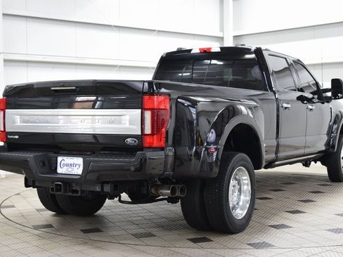 Used 2021 Ford F450 Platinum w/ FX4 Off-Road Package image 8