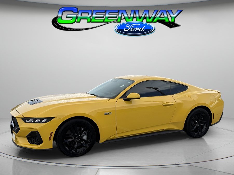 Used 2024 Ford Mustang GT RWD image 1