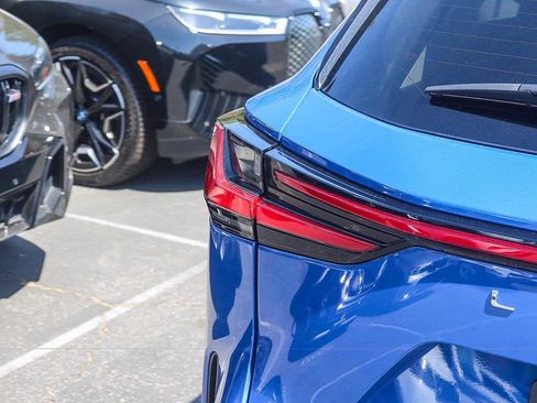 Used 2025 Lexus NX 250 FWD image 7