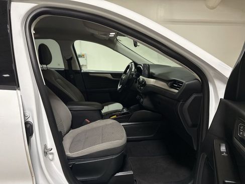 Used 2022 Ford Escape SE AWD/4WD image 21