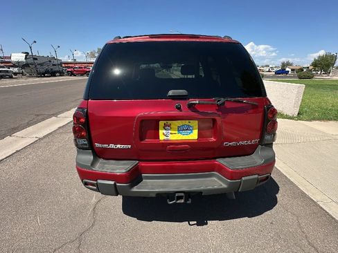 Used 2004 Chevrolet TrailBlazer LT RWD image 3