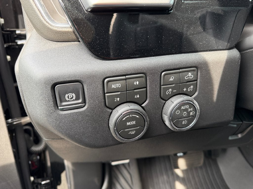 New 2026 Chevrolet Silverado 1500 RST AWD/4WD image 17