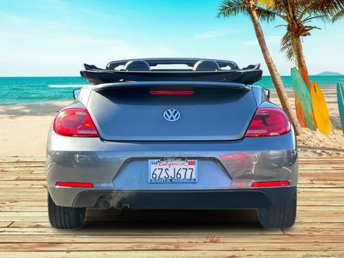 Used 2013 Volkswagen Beetle 2.5 image 4