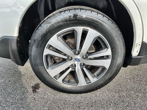 Used 2019 Subaru Outback 2.5i Limited w/ Popular Package #2 AWD/4WD image 20